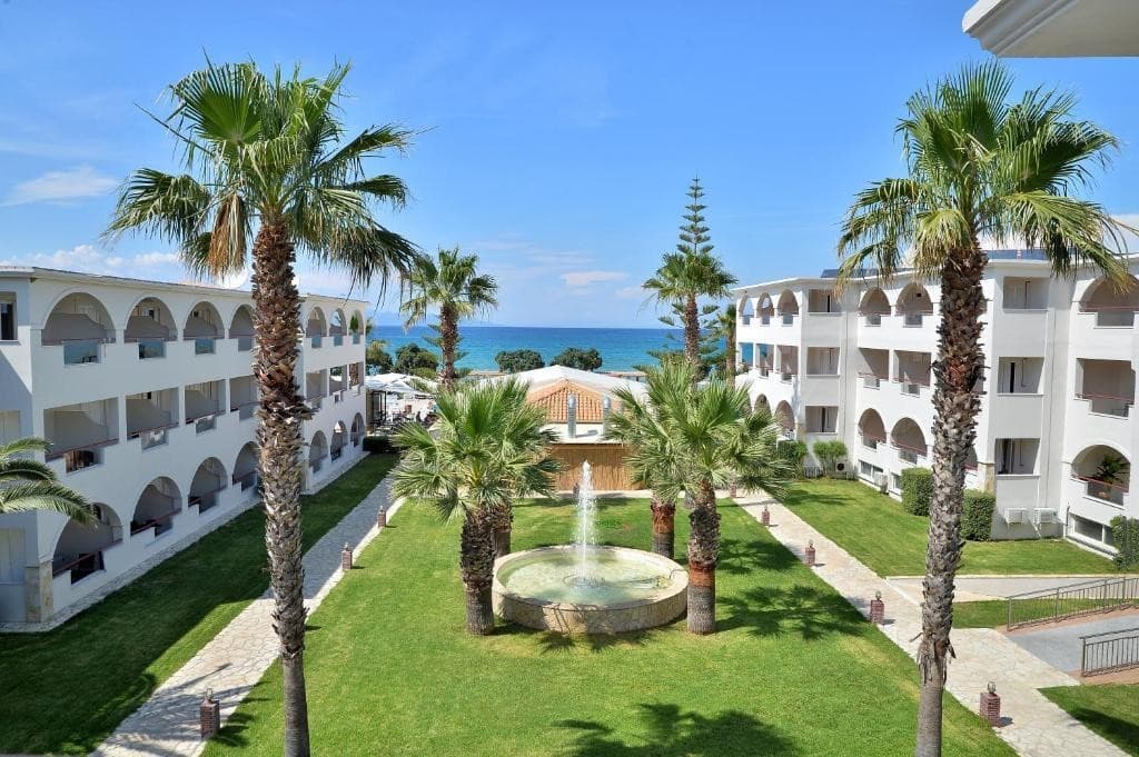 Alykanas Beach