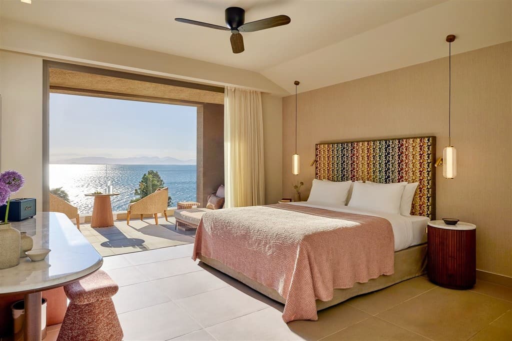 Avali, Mar-Bella Collection