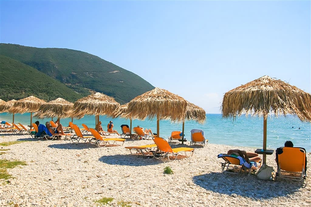 Aiolos Apartments