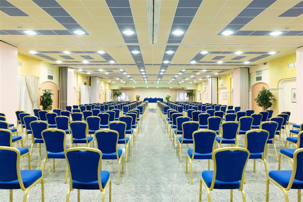Club Hotel Marina Beach
