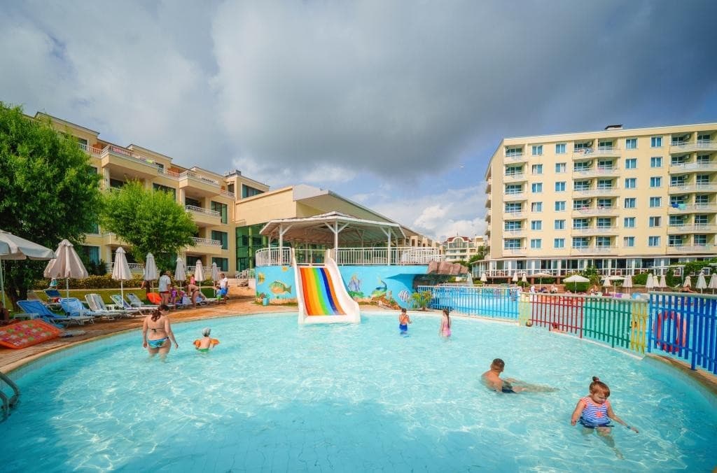 Perla Beach