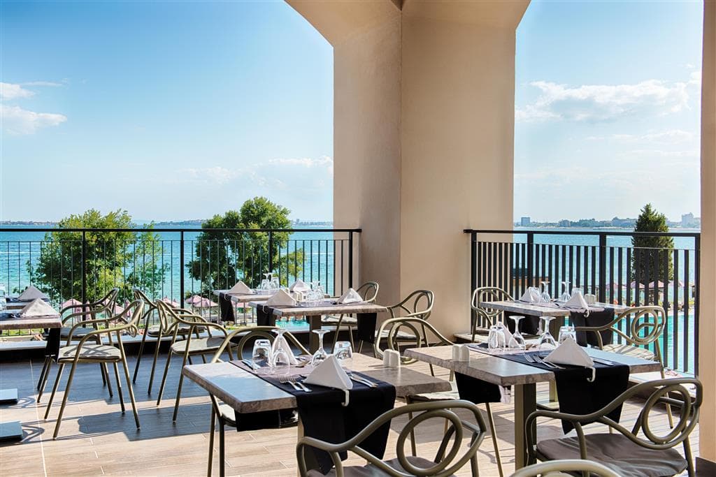 Secrets Sunny Beach Resort &  Spa