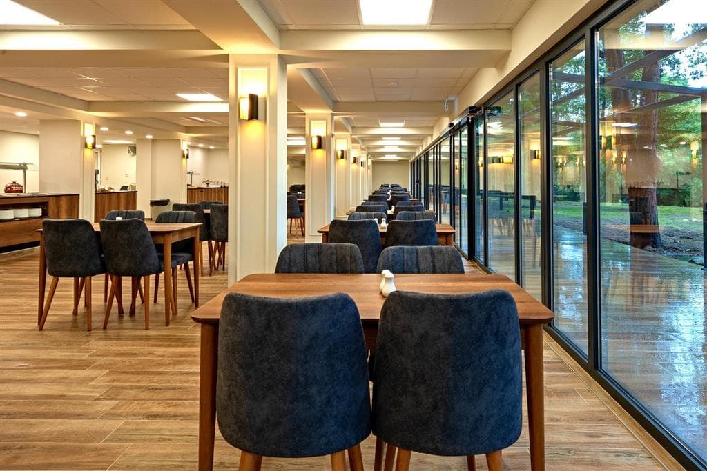 Queen Nelly Park