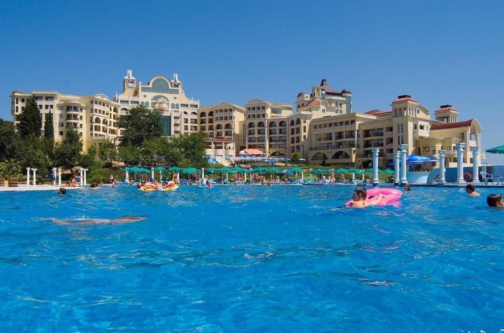 Marina Royal Palace
