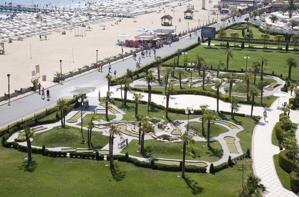 DIT Majestic Beach Resort
