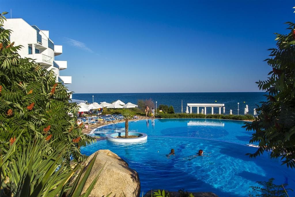Sineva Beach