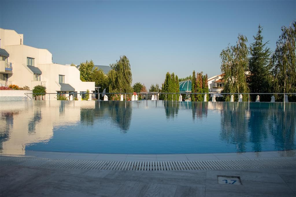 Sineva Park