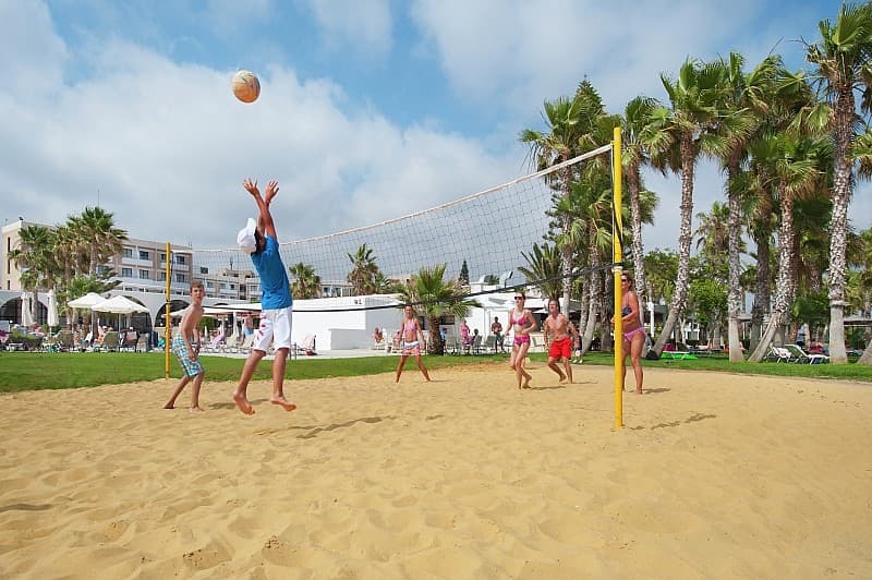 Louis Phaethon Beach
