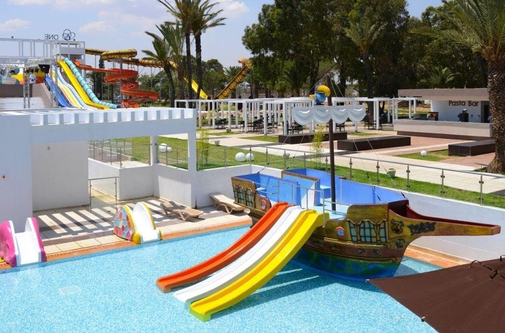 One Resort Aqua Park (Mango klub)