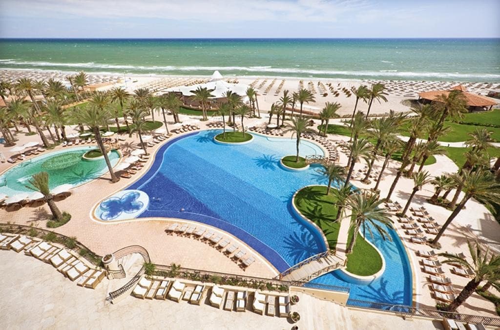 Mövenpick Resort & Marine Spa