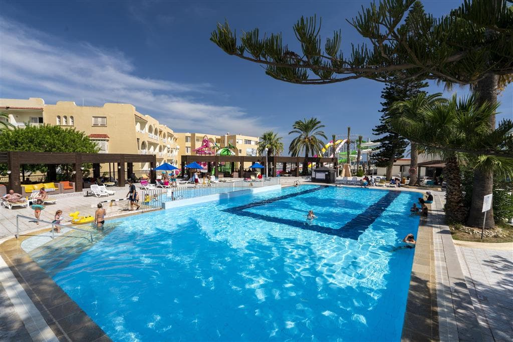 Abou Sofiane Hotel & Aquapark