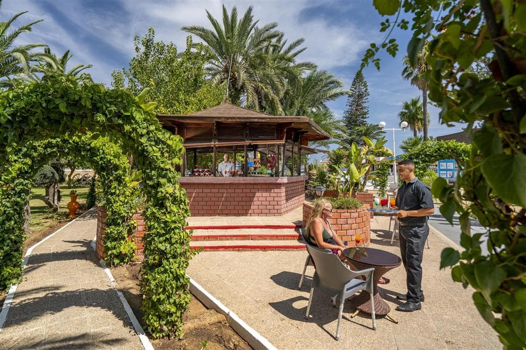 Abou Sofiane Hotel & Aquapark