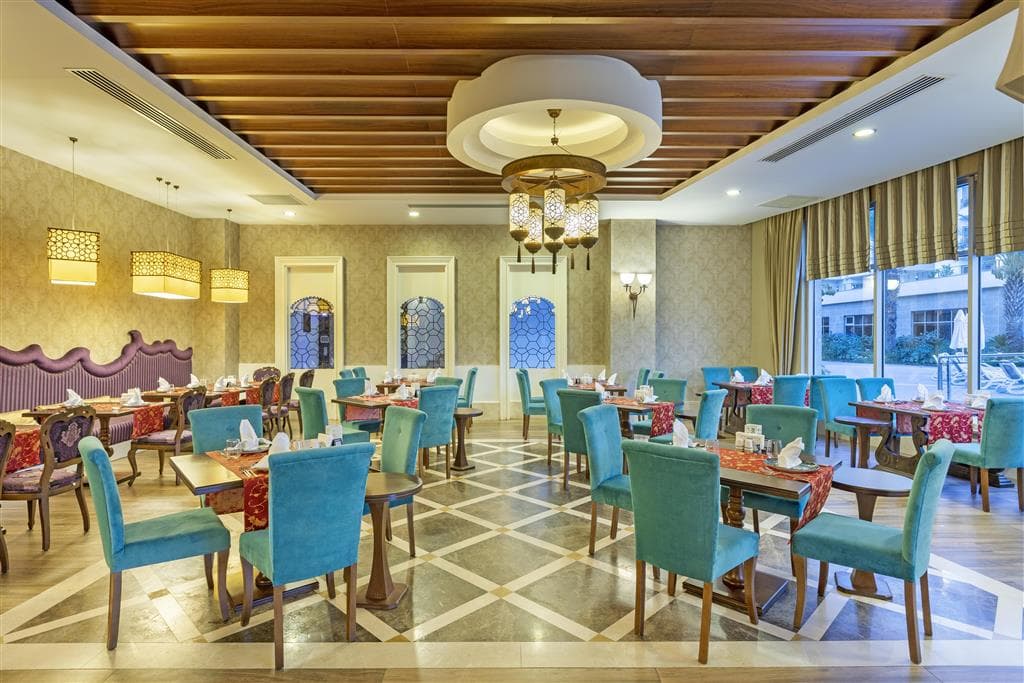 Kirman Belazur Resort & Spa