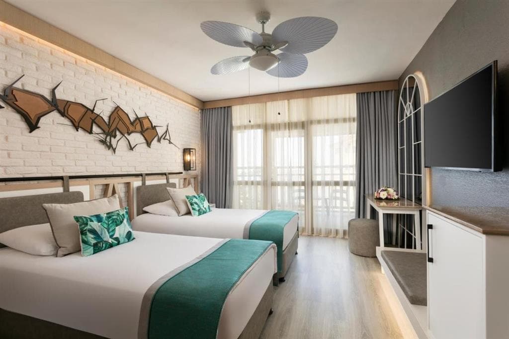 Limak Arcadia Sport Resort
