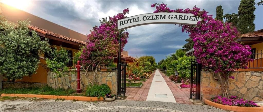 Ozlem Garden