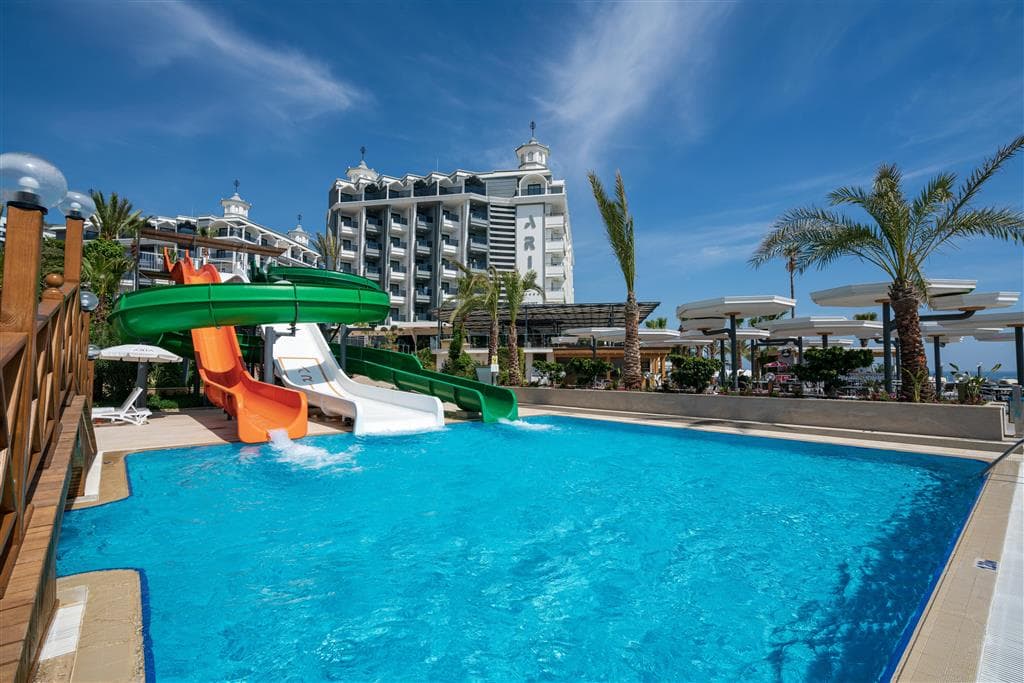 Aria Resort & Spa