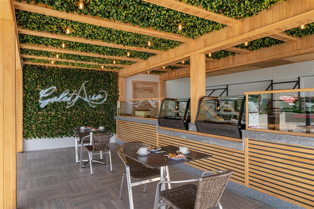 Aria Resort & Spa