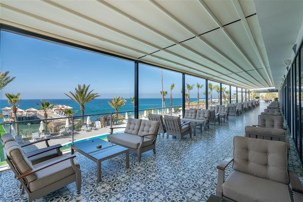 Aria Resort & Spa