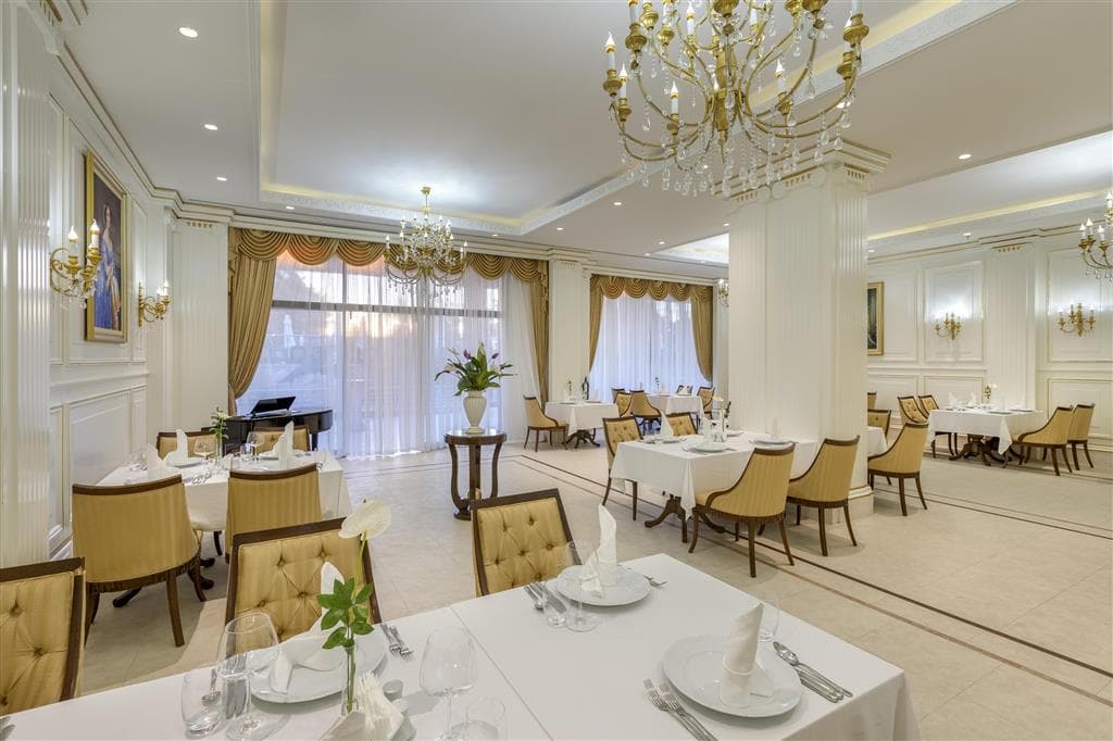 Dobedan Exclusive Hotel & Spa (Ex. Alva Donna Exclusive)