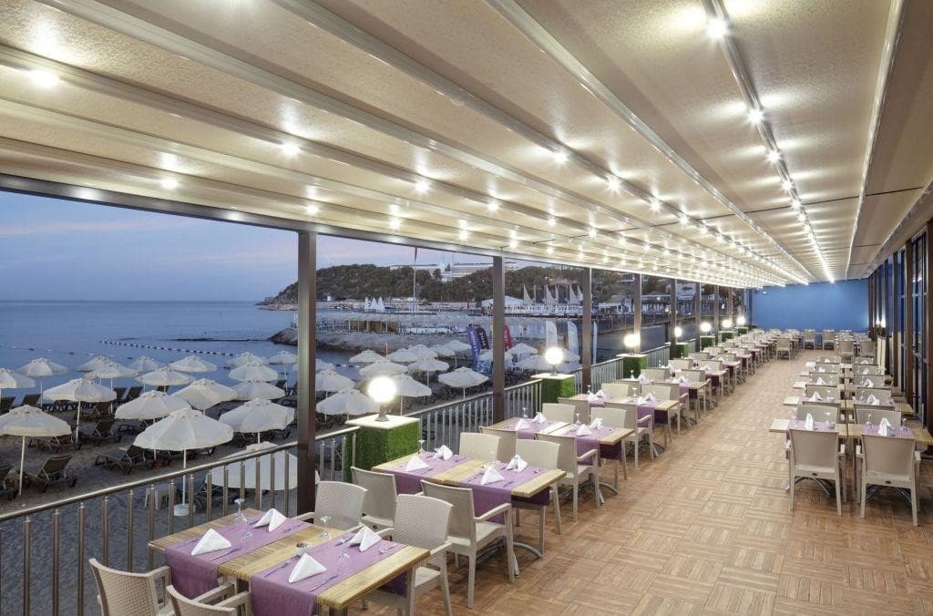 Granada Luxury Resort