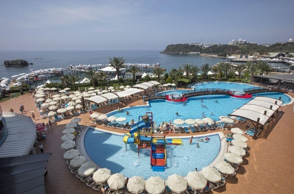 Granada Luxury Resort