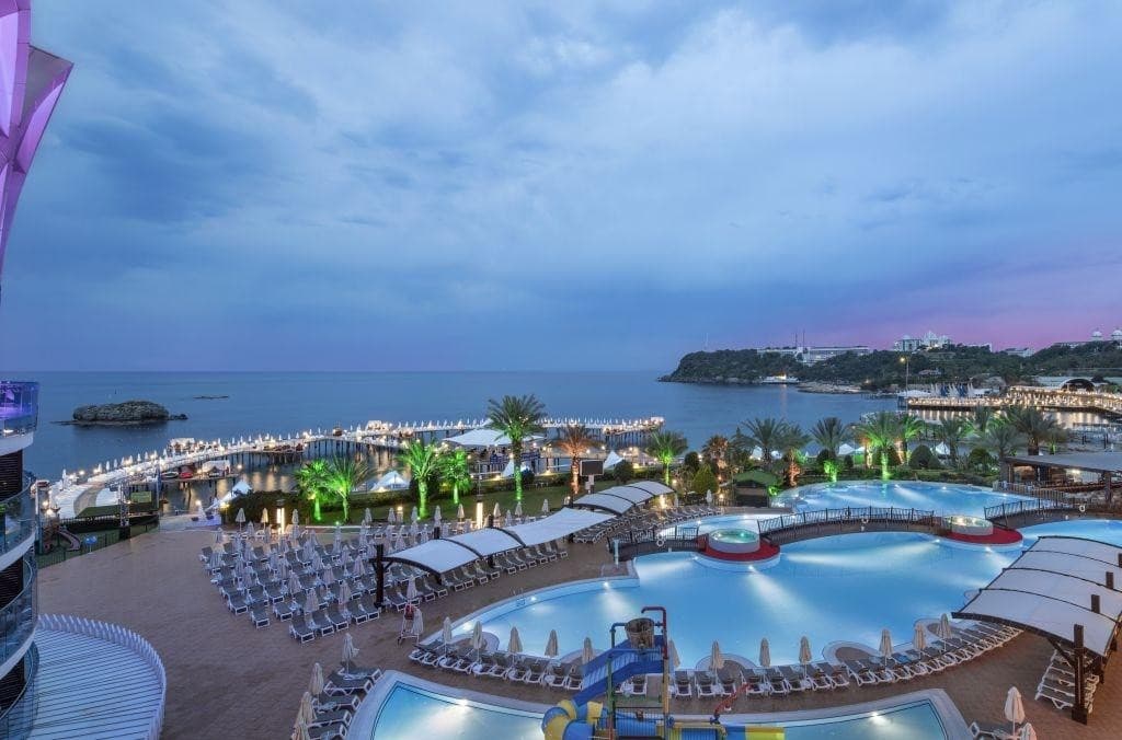 Granada Luxury Resort