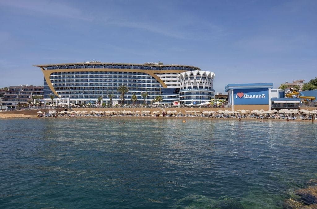 Granada Luxury Resort