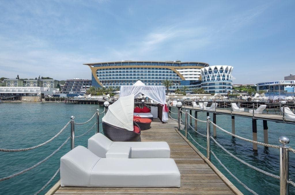 Granada Luxury Resort