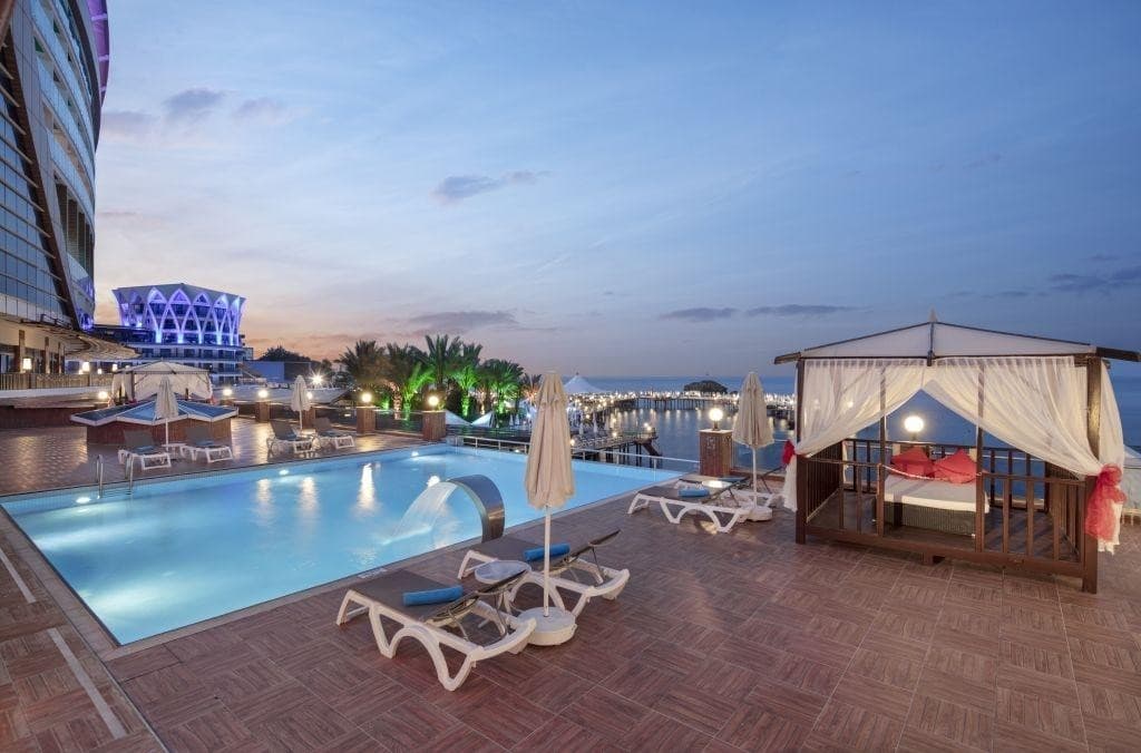 Granada Luxury Resort