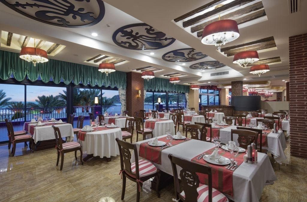 Granada Luxury Resort