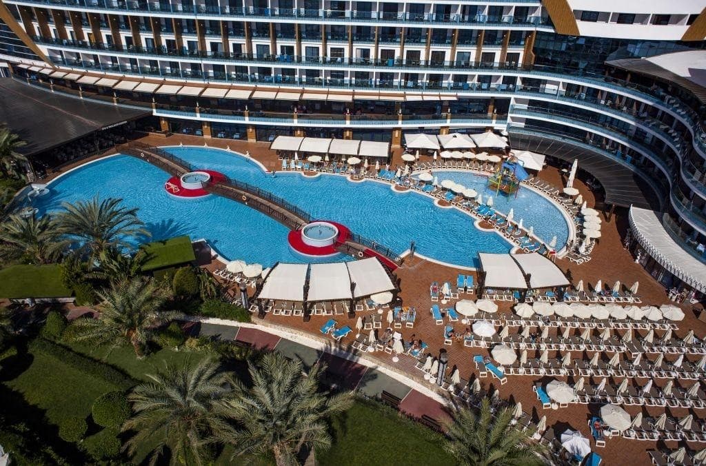 Granada Luxury Resort