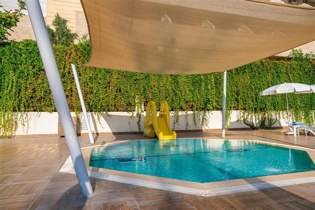 Villa Sunflower Beach (ex. Titan Garden)