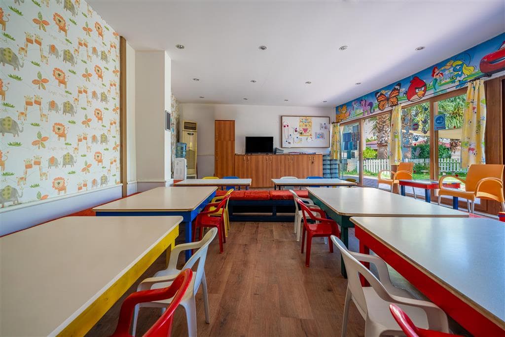 Villa Sunflower Beach (ex. Titan Garden)