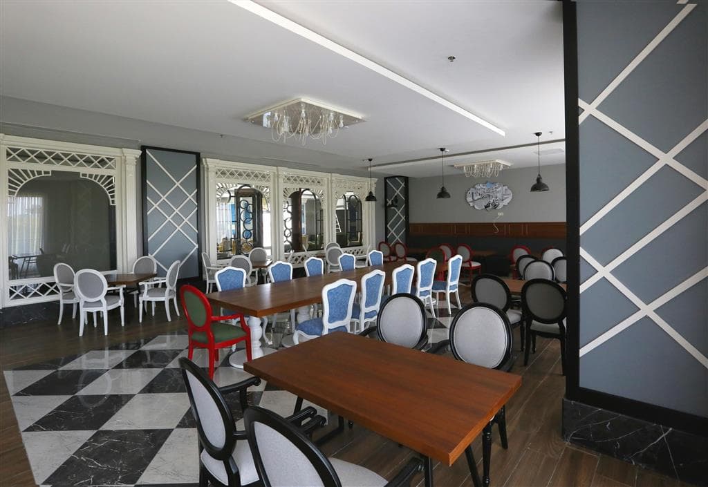 Calido Maris Beach Resort