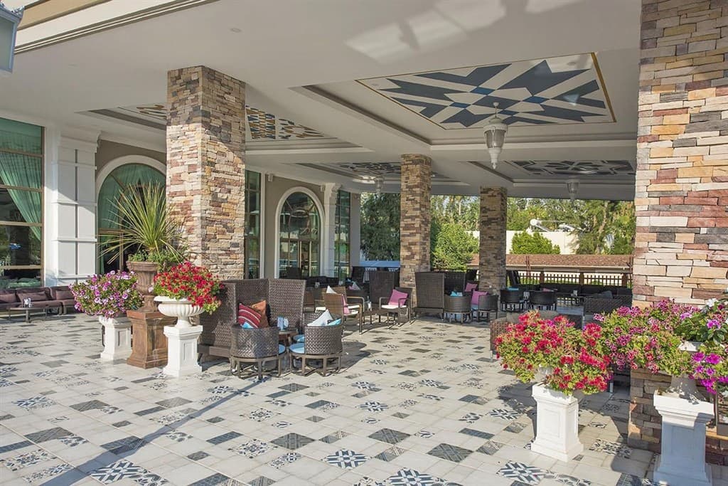 Quattro Beach Spa & Resort