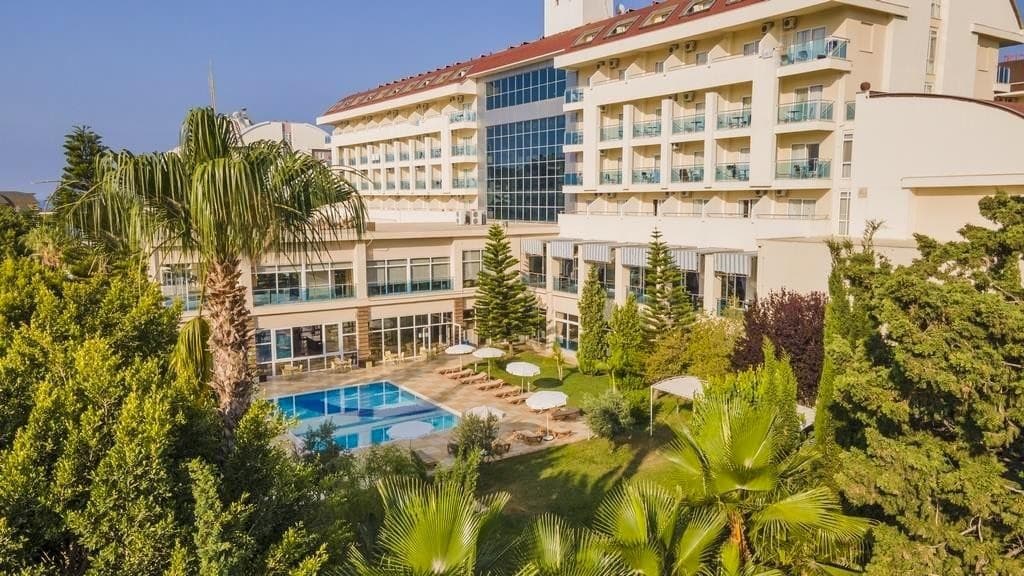 Solivia Hotel (Ex. Titan Select)