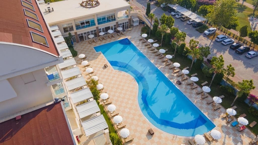 Solivia Hotel (Ex. Titan Select)