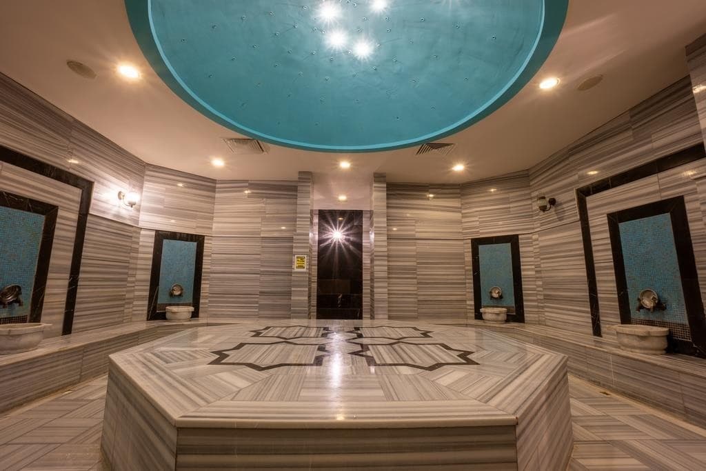 Solivia Hotel (Ex. Titan Select)