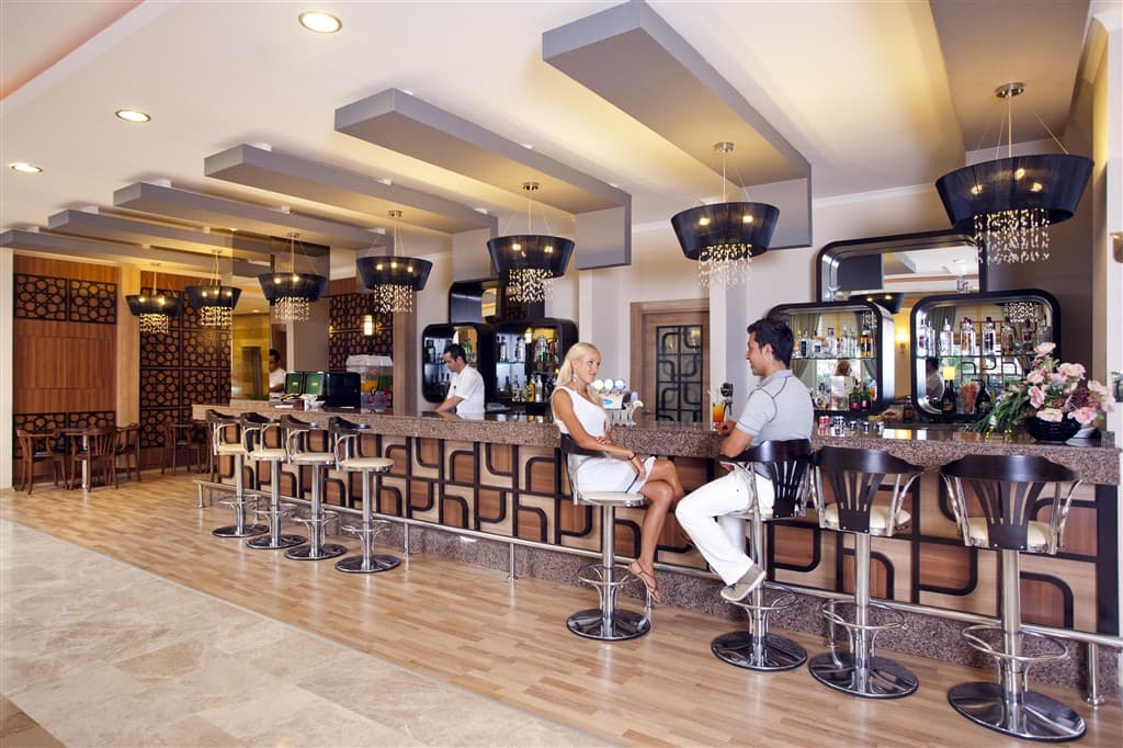 Solivia Hotel (Ex. Titan Select)