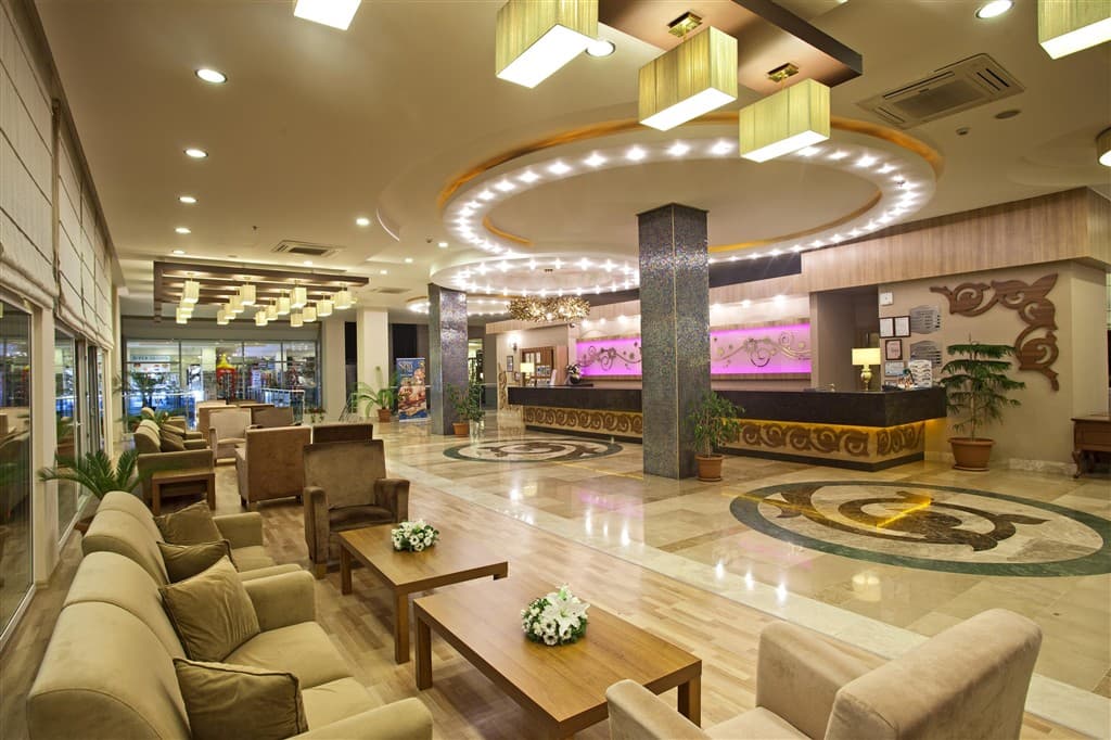 Solivia Hotel (Ex. Titan Select)