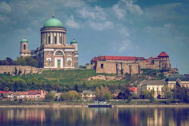 Dunajská trilógia: Ostrihom, Vyšehrad, Svätý Ondrej