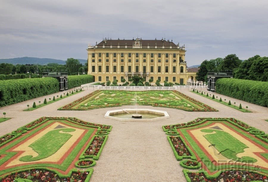 Veľkonočné trhy na zámku Schönbrunn: Rozprávka plná vôní a farieb