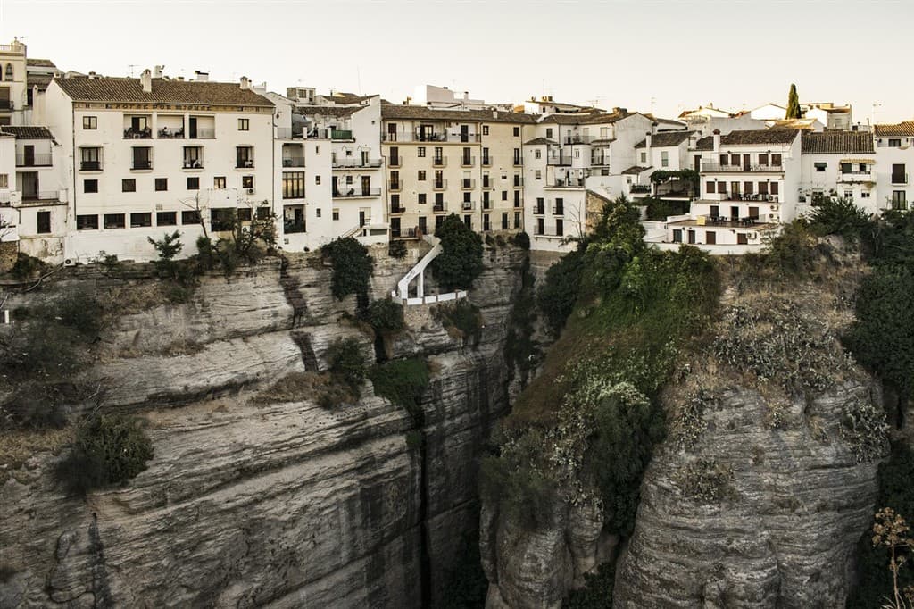 Malaga a Gibraltar – kontrasty Stredomoria letecky