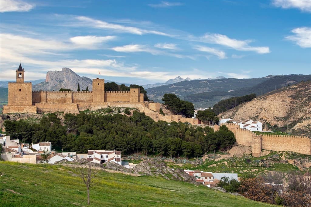 Malaga a Gibraltar – kontrasty Stredomoria letecky