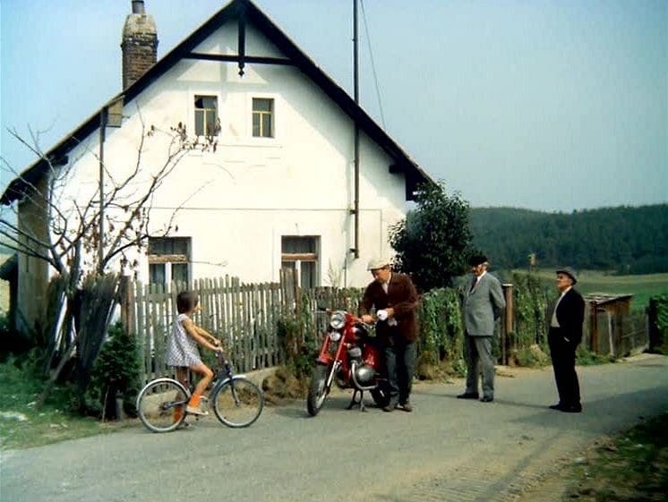 Slunce, seno a Chalupáři