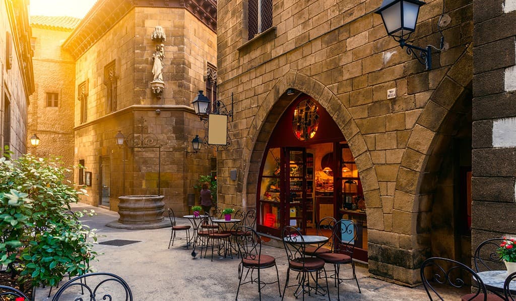 Letecký zájazd do Barcelony a na Montserrat
