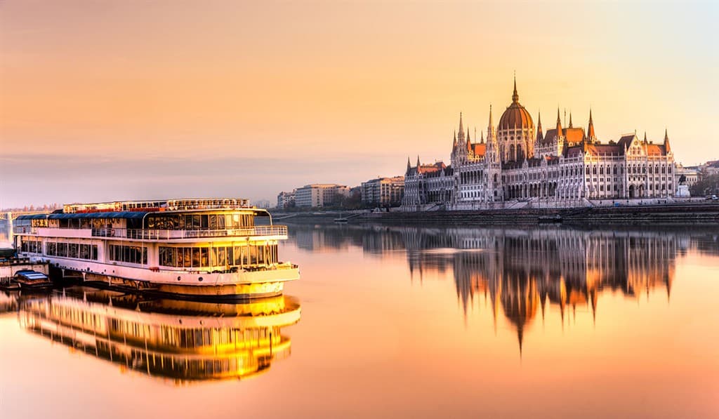 Zájazd do Budapešti s návštevou Tropicaria Oceanaria