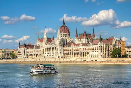 Zájazd do Budapešti s návštevou Tropicaria Oceanaria