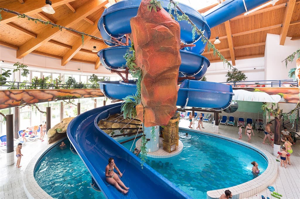 Aquapark a kúpele Aquarius v Nyiregyháza