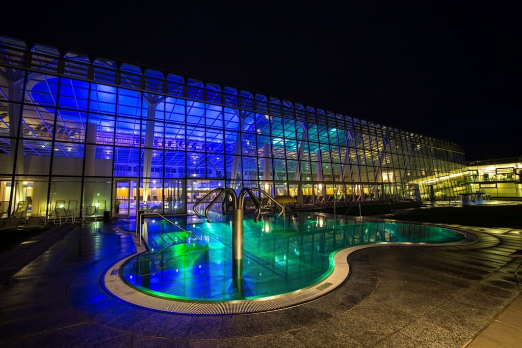 Výpredaje v Shopping City a rímske kúpele v Baden bei Wien